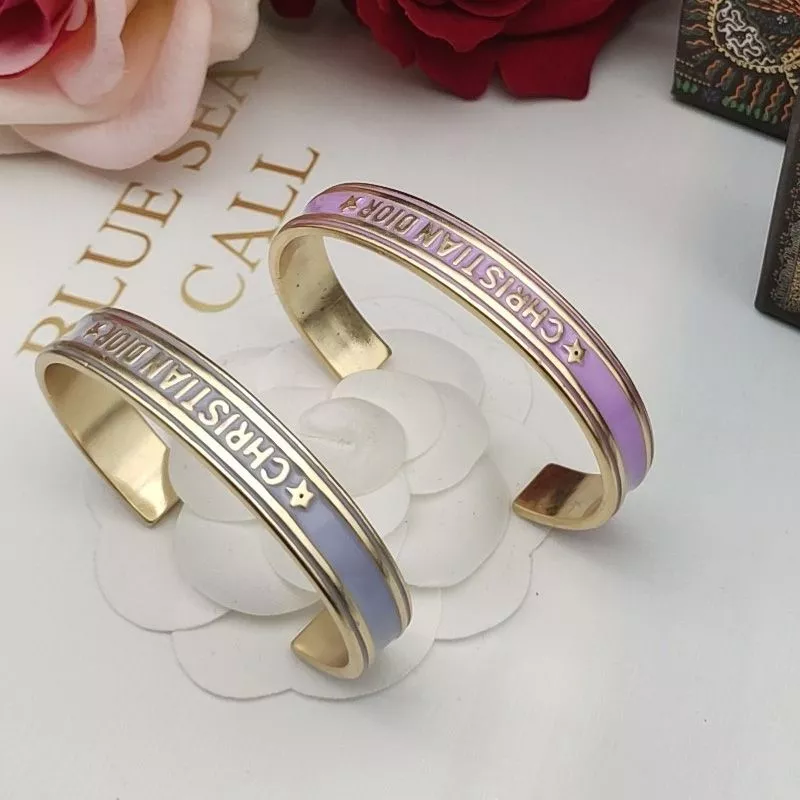 Dior Outlet Dior Code Bangle Metal and Lacquer Gold 0115