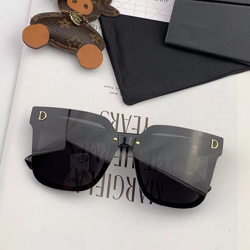 Dior Outlet Dior CD8011 Rectangular Sunglasses 0120