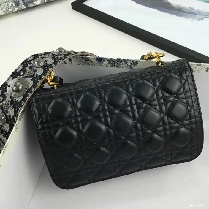 Dior Outlet Lambskin Black Dioraddict Cannage Bag 0220