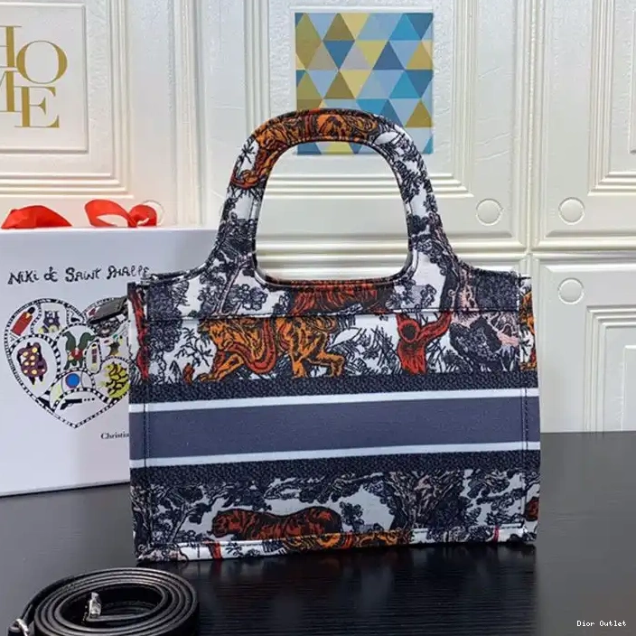 Dior Outlet Canvas Mini Dior Tote Book Motif Toile Tiger Jouy De 0224