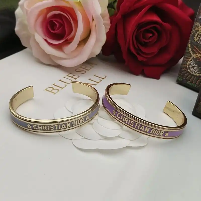 Dior Factory Outlet Dior Code Bangle Metal and Lacquer Gold 0202