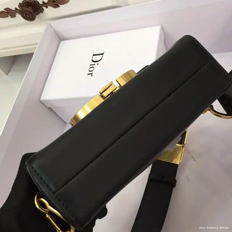 Dior Outlet Calfskin 30 Bag Dior Black Montaigne Box 0209