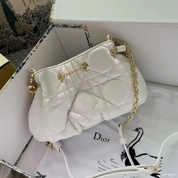 Dior Factory Outlet White Bag Small Lambskin Dior Macrocannage Ammi 0211