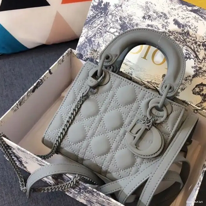 Dior Factory Outlet Bag Mini Ultramatte Grey Dior Calfskin Lady 0211